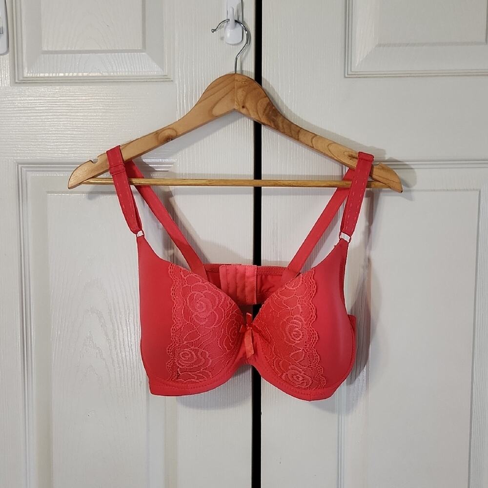 Emily Johnson Pink‎ Bra Size 38D Lace Bow Adjustable Padded Feminine Underwire